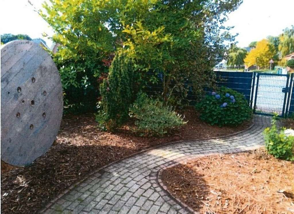 Immobilie in Rhauderfehn - Modernisiertes EFH in Rhauderfehn - ideal für Familien - großes Grundstück - Tierhaltung möglich - Bild 4