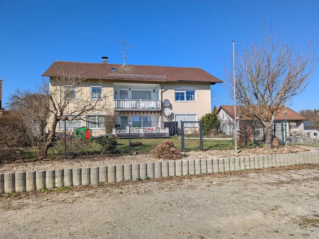 Immobilie in Dietersburg - Zweifamilienhaus in ruhiger Siedlungslage von Dietersburg - Bild 1