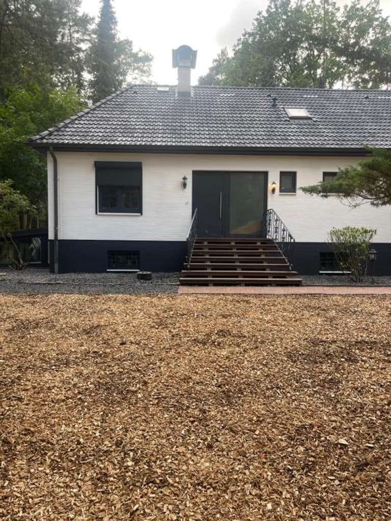 Immobilie in Appel - Hochwertiges Einfamilienhaus mit Pool auf großem Grundstück - Bild 4