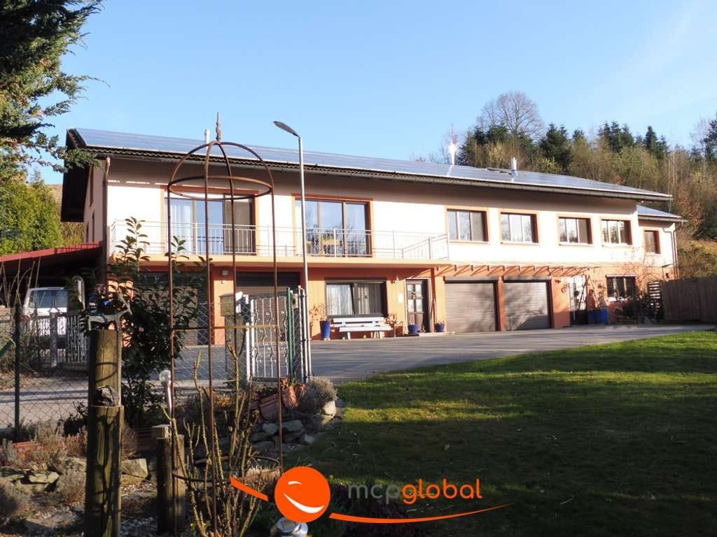 Immobilie in Ortenburg - ***Grosszügiges Domizil für zwei Familien im Grünen*** - Bild 1