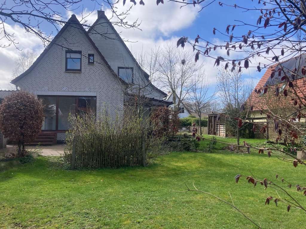 Immobilie in Ottersberg - 6-Zimmer Einfamilienhaus in Ottersberg in schöner Lage - Bild 1
