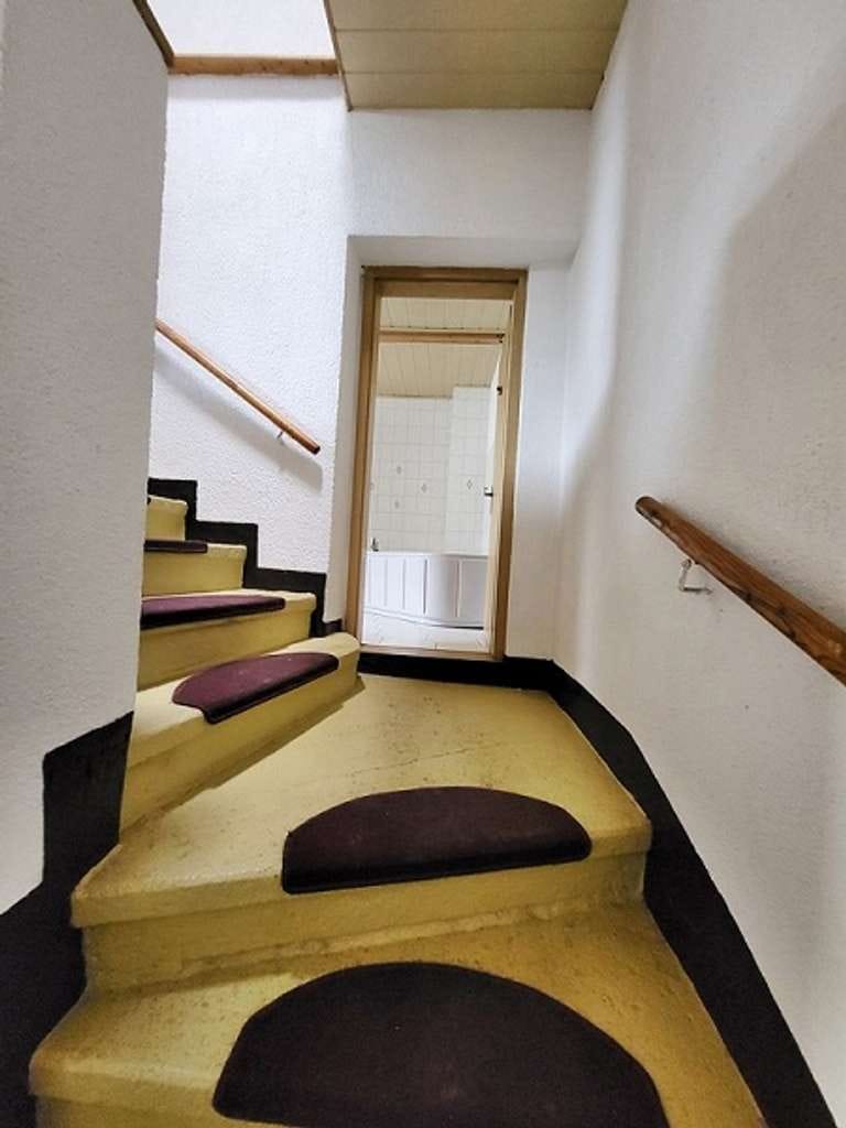 Immobilie in Reichenbach - Teilsaniertes Einfamilienhaus in der historischen Altstadt - Bild 4