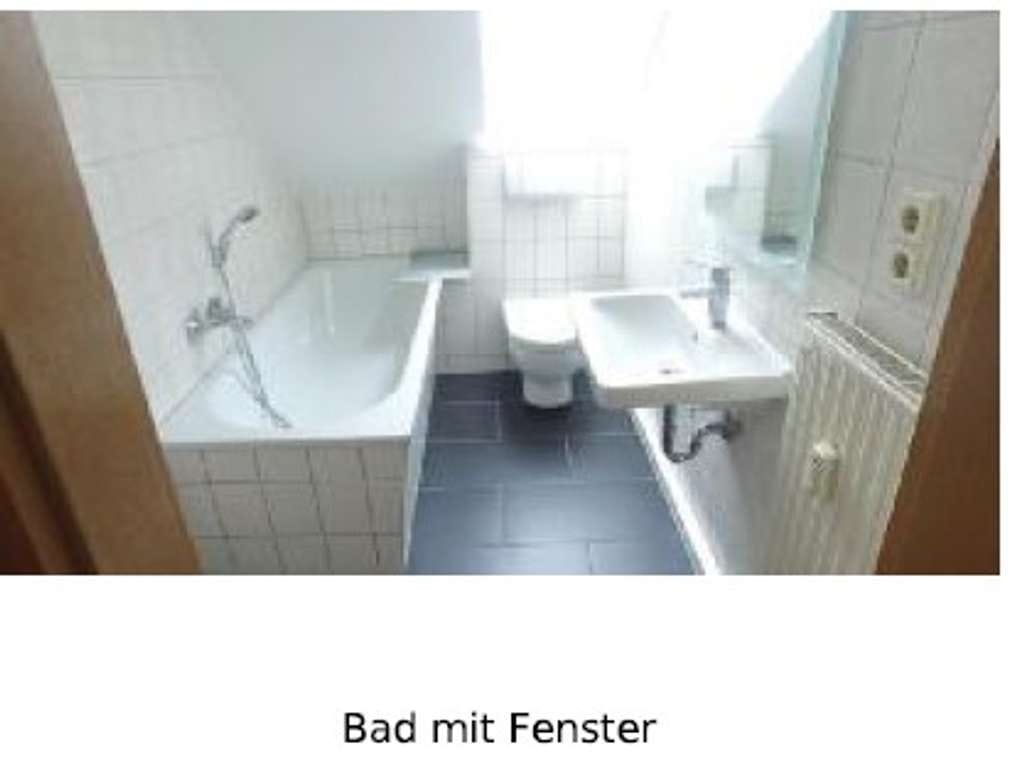 Immobilie in Neukirchen/Pleiße -  Stilvolle Maisonettewohnung in repräsentativer Villa mit Balkon & Stellplatz  in Neukirchen/Pleiße - Bild 1