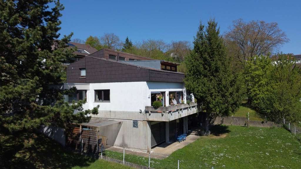 Immobilie in Keltern - Repräsentatives Wohnen in privilegierter Aussichtslage in Keltern-Ellmendingen - Bild 0