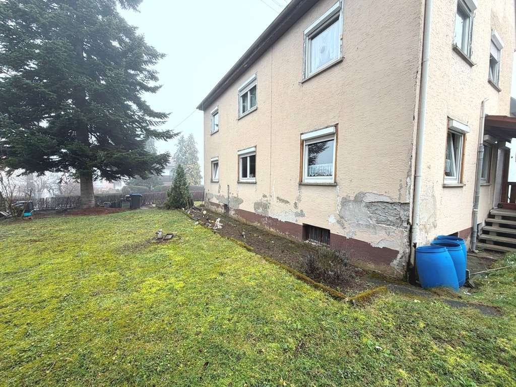 Immobilie in Notzingen - Zweifamilienhaus in Notzingen mit Potenzial zur individuellen Gestaltung - Bild 2