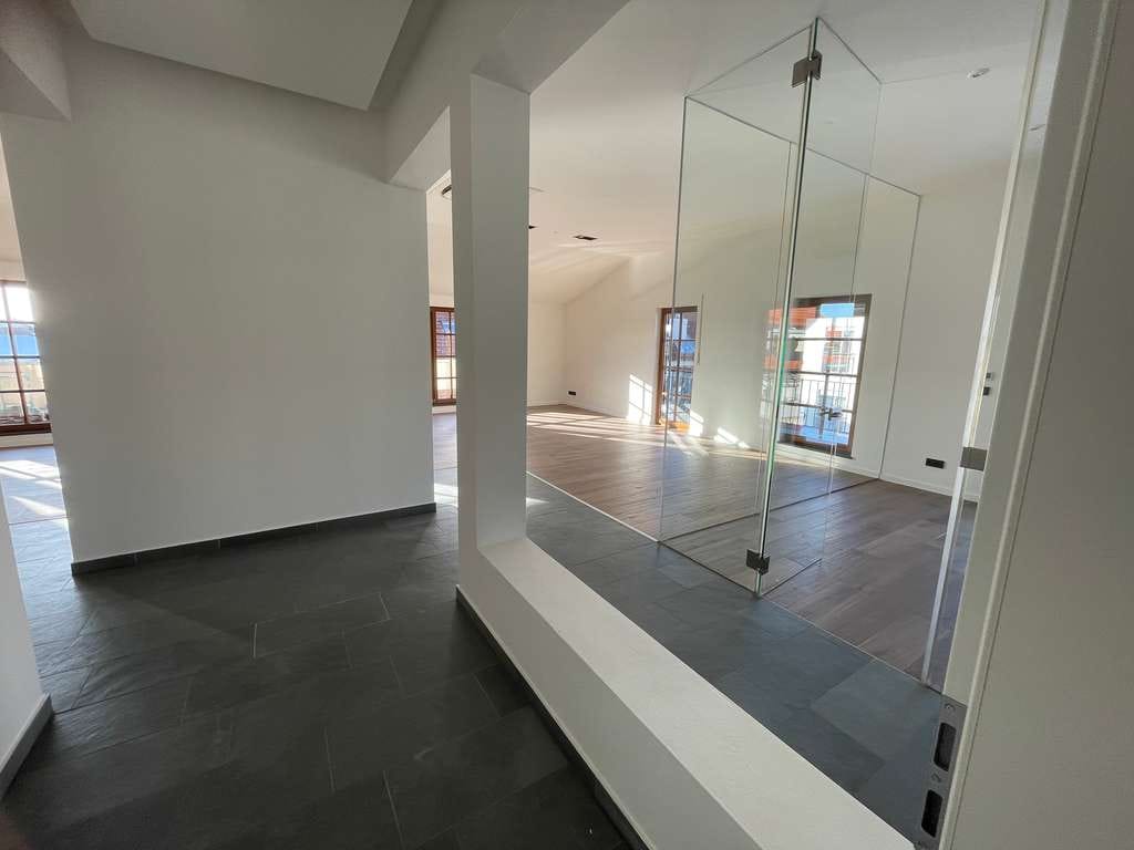 Immobilie in Grafing bei München - Penthouse-Loft mit privatem Aufzug – kernsaniert 2025 | 4 TG | nahe München - Bild 3