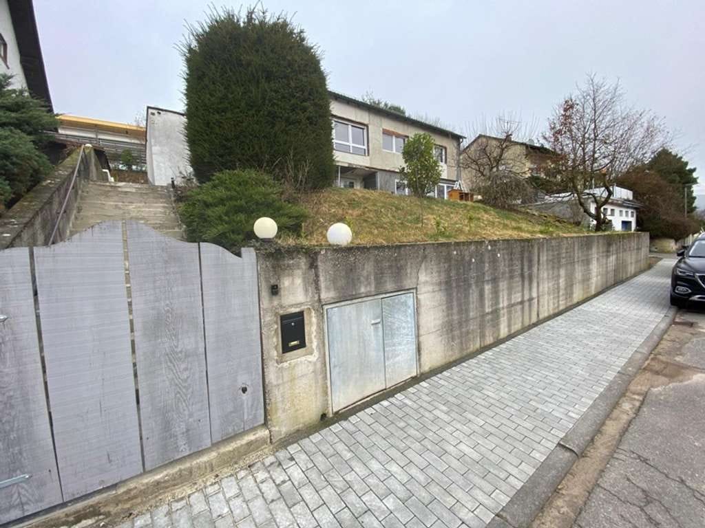 Immobilie in Wald-Michelbach - Einfamilienhaus + Appartement + ELW - teilsaniert - Bild 2