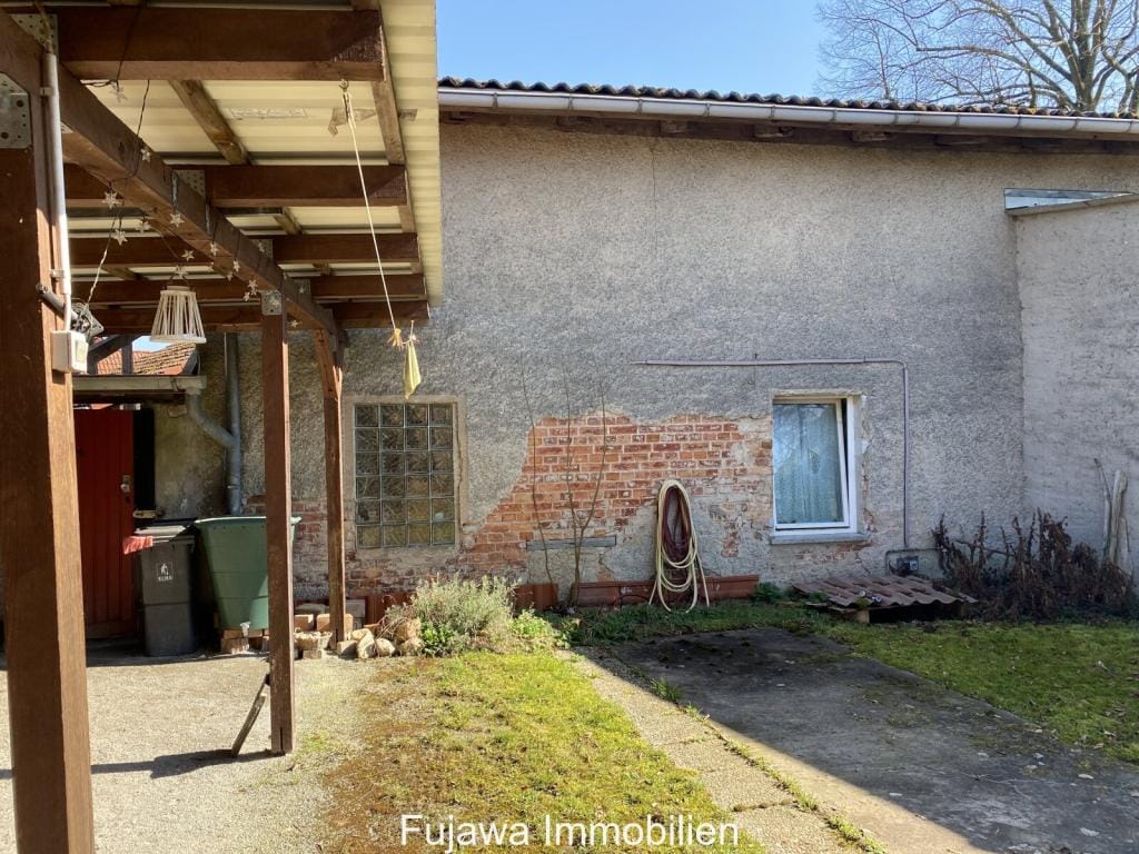 Immobilie in Wittstock/Dosse - sanierungsbedürftiges Haus mit Garage und Nebengebäude günstig zu verkaufen - Bild 2