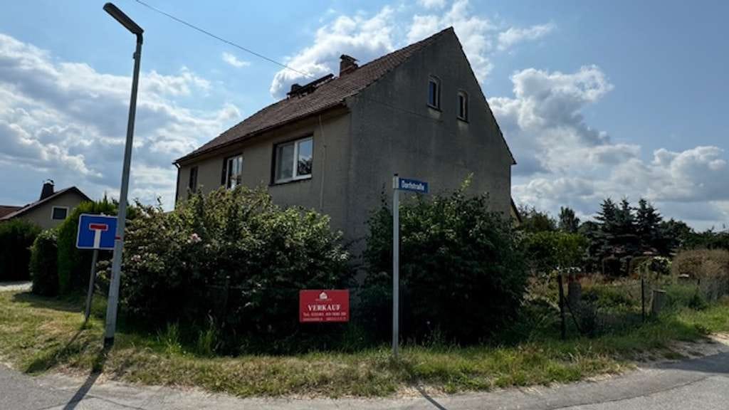 Immobilie in Markersdorf - Naturnahes  EFH mit Grundstück und Scheune in der Nähe des Berzdorfer Sees - Bild 0