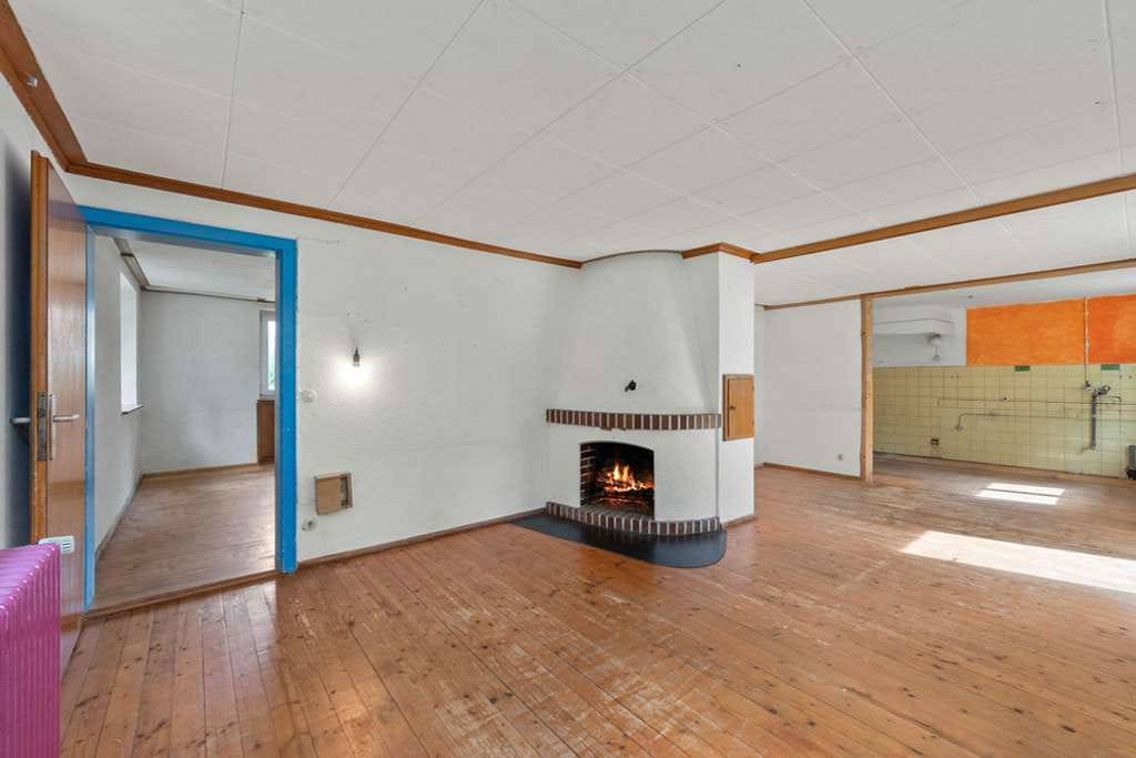 Immobilie in Illmensee - Viel Platz für Ihre Ideen – Großzügiges Wohnhaus mit Geschichte und viel Natur am Höchsten - Bild 4
