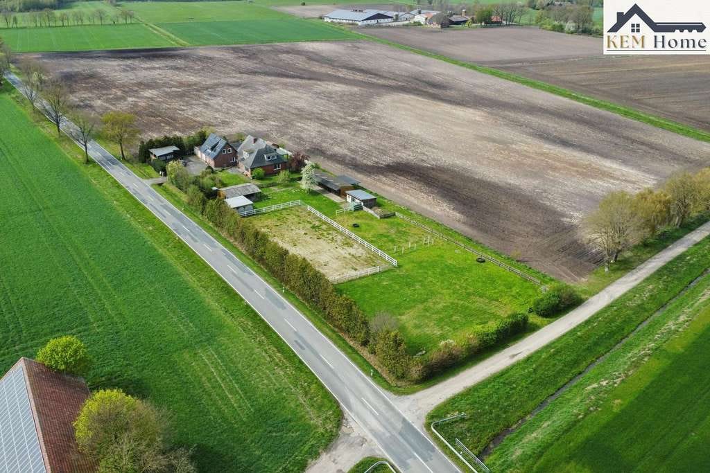 Immobilie in Varrel - Außergewöhnliches Anwesen mit zwei Wohneinheiten - Bild 0