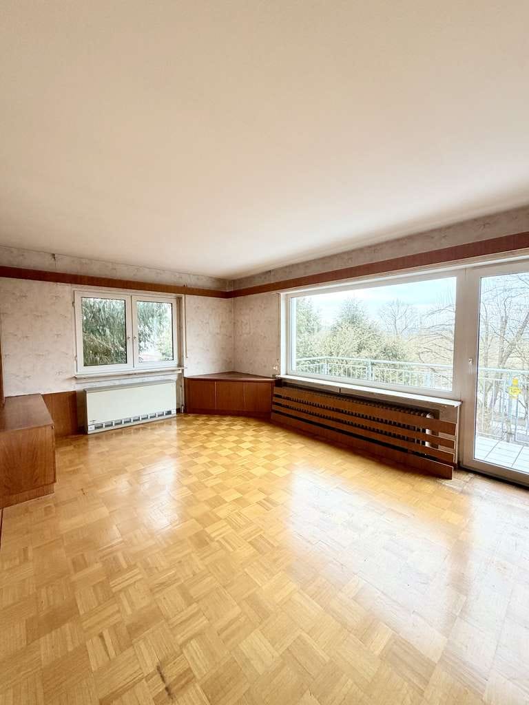 Immobilie in Uhingen - -- Einfamilienhaus mit großem Entwicklungspotenzial -- - Bild 1