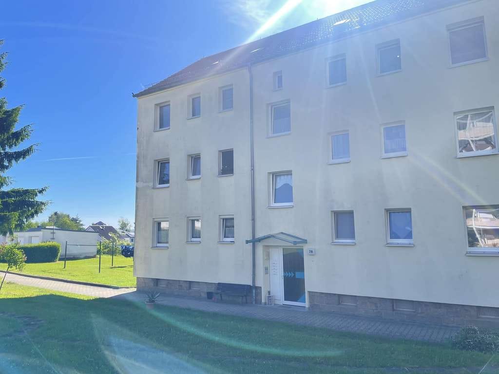 Immobilie in Crimmitschau - Dreiraumwohnung in ruhiger Siedlungslage - Bild 1