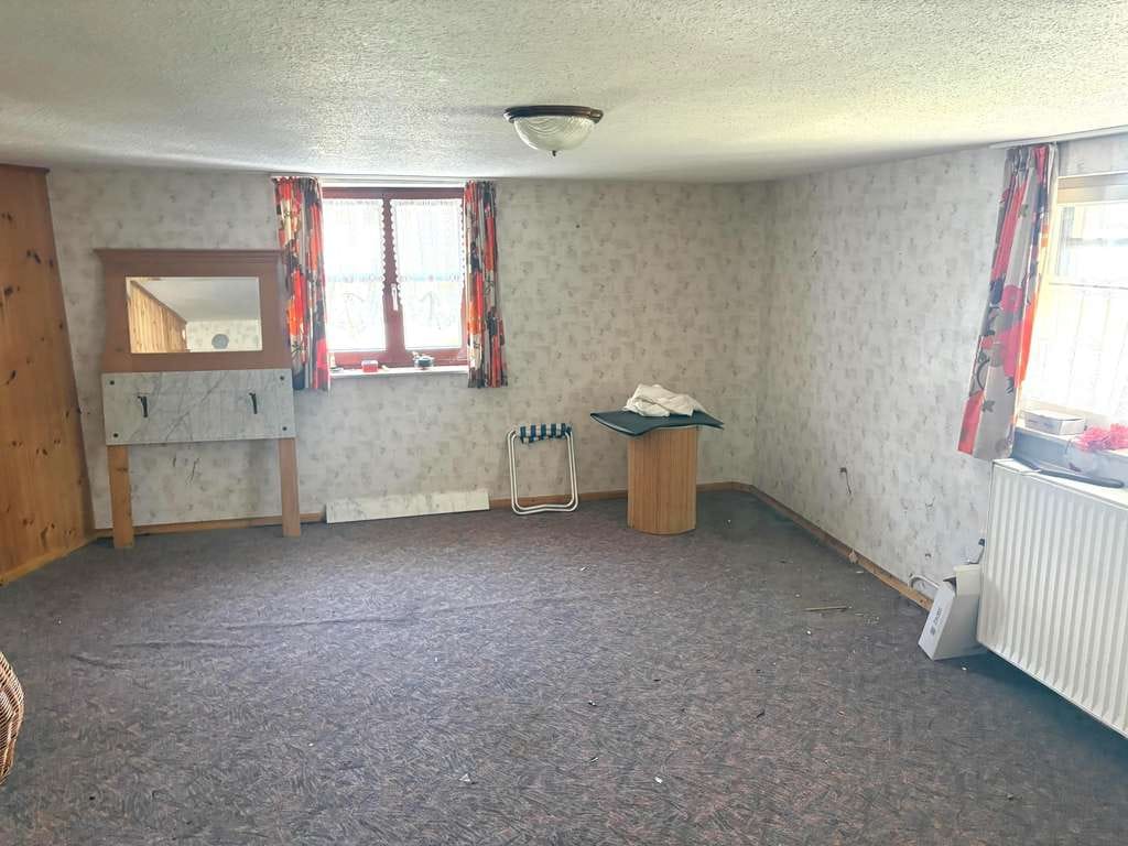 Immobilie in Leutkirch im Allgäu - Ehemalige Hofstelle mit großem Grundstück und vielseitiger Nutzungsmöglichkeit - Bild 3