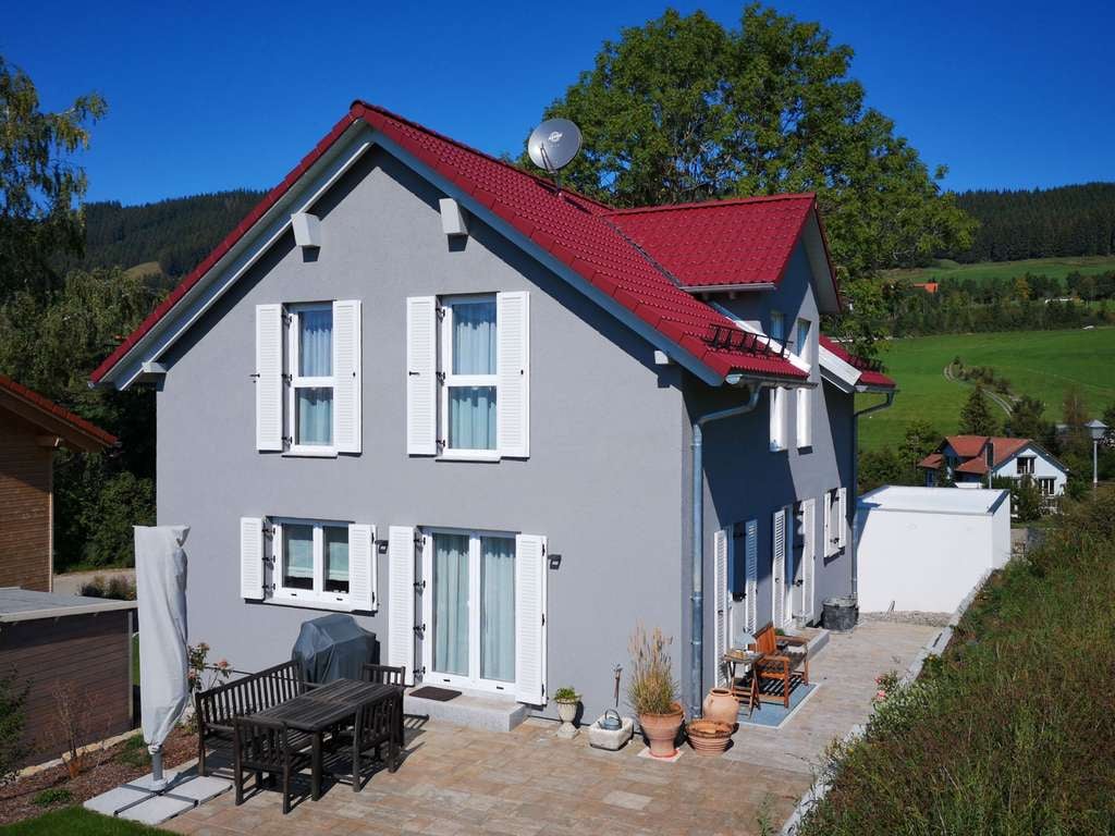 Immobilie in Weitnau - Modernes Einfamilienhaus mit Einliegerwohnung in KfW-Standard - schöne Ortsrandlage!! - Bild 0