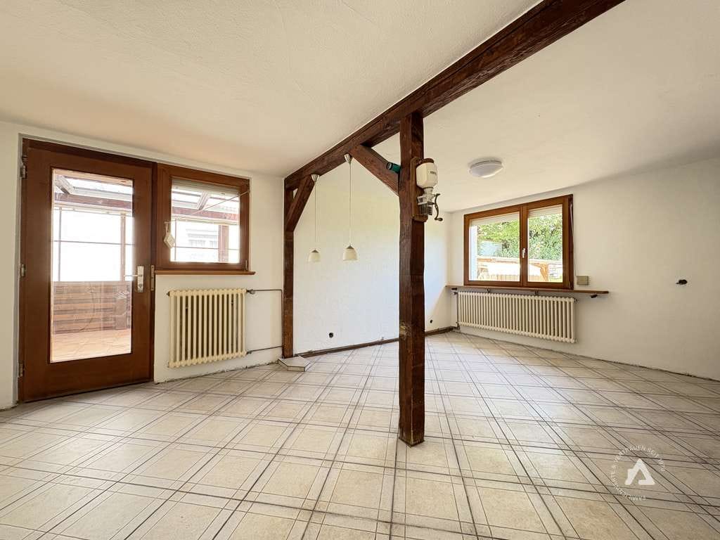 Immobilie in Engen - Haus im Haus - bezugsfreie 4 Zi. Wohnung mit Garten in Engen - Bild 2