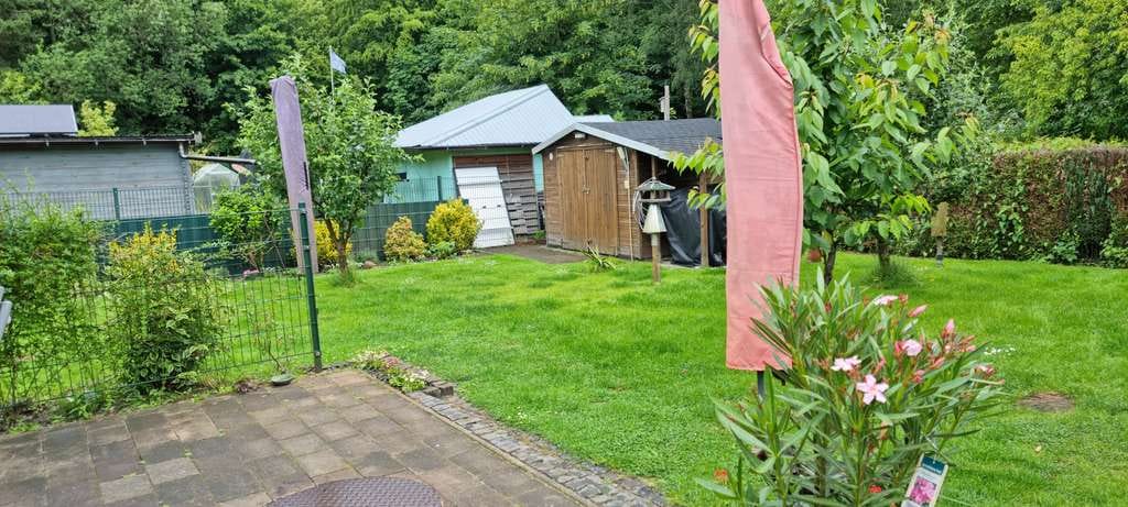 Immobilie in Waltrop - Wohnen am Waldrand**Charmantes Reihenmittelhaus - **Top renoviert und naturnah gelegen** - Bild 3