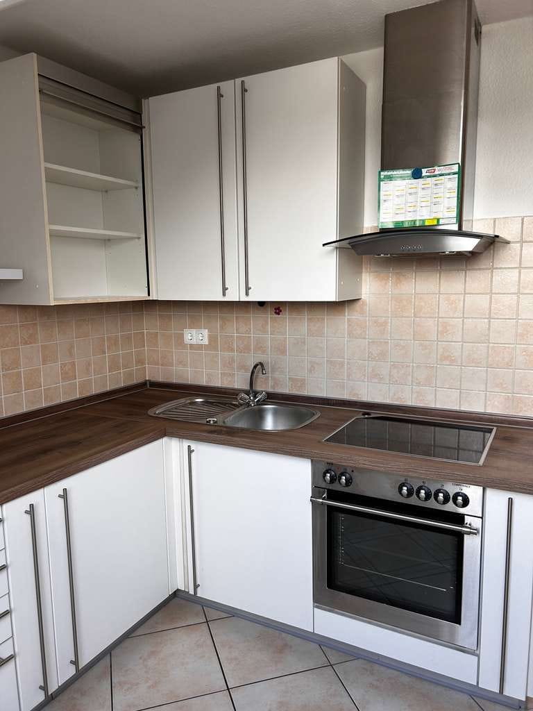 Immobilie in Großkrotzenburg - Vermietete Dachgeschosswohnung mit Balkon in Großkrotzenburg - Bild 2