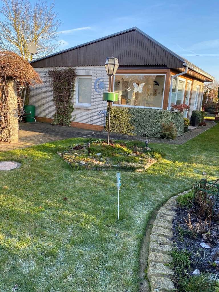 Immobilie in Gustow - Wassernahes Ferienidyll in Drigge – Bungalow mit Grundstück & eigenem Bootsanlegeplatz - Bild 1