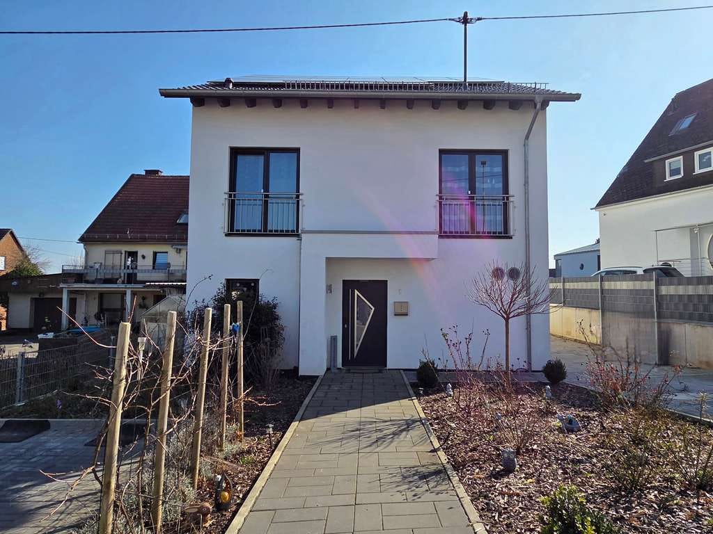 Immobilie in Görgeshausen - Von RTI: Modernes KFW-55 Effizienzhaus mit PV-Anlage & niedrigen Energiekosten in Görgeshausen! - Bild 2