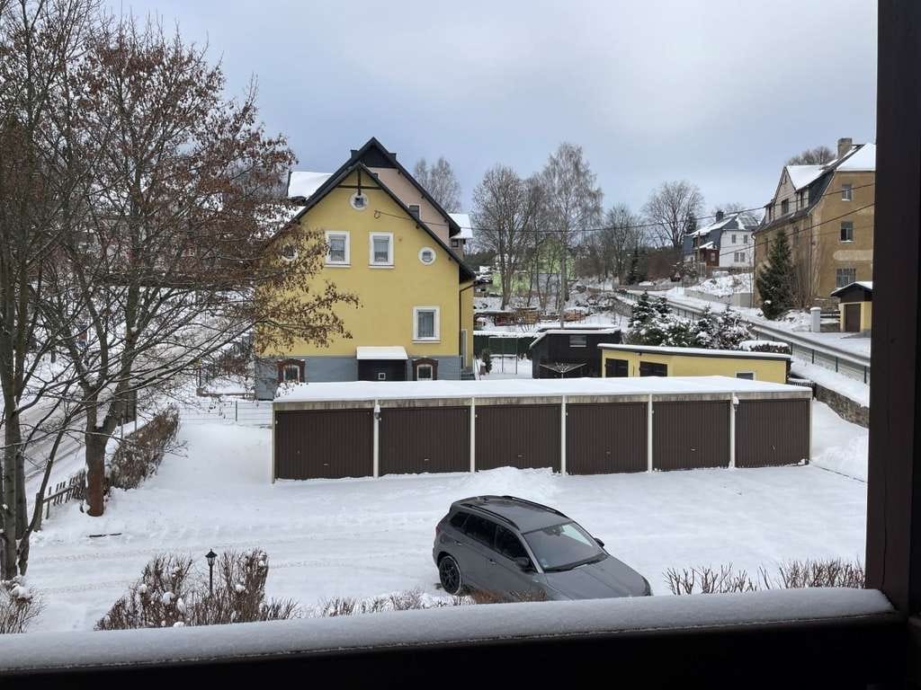 Immobilie in Bärenstein - Für EIGENNUTZER ! Individuell gestaltbare Wohnung im 1. OG - mit Balkon, Garage und Stellplatz! - Bild 2