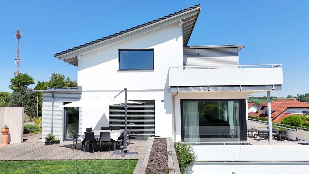 Immobilie in Rot an der Rot - Traum-Villa mit Weitblick im Vorallgäu - Bild 2