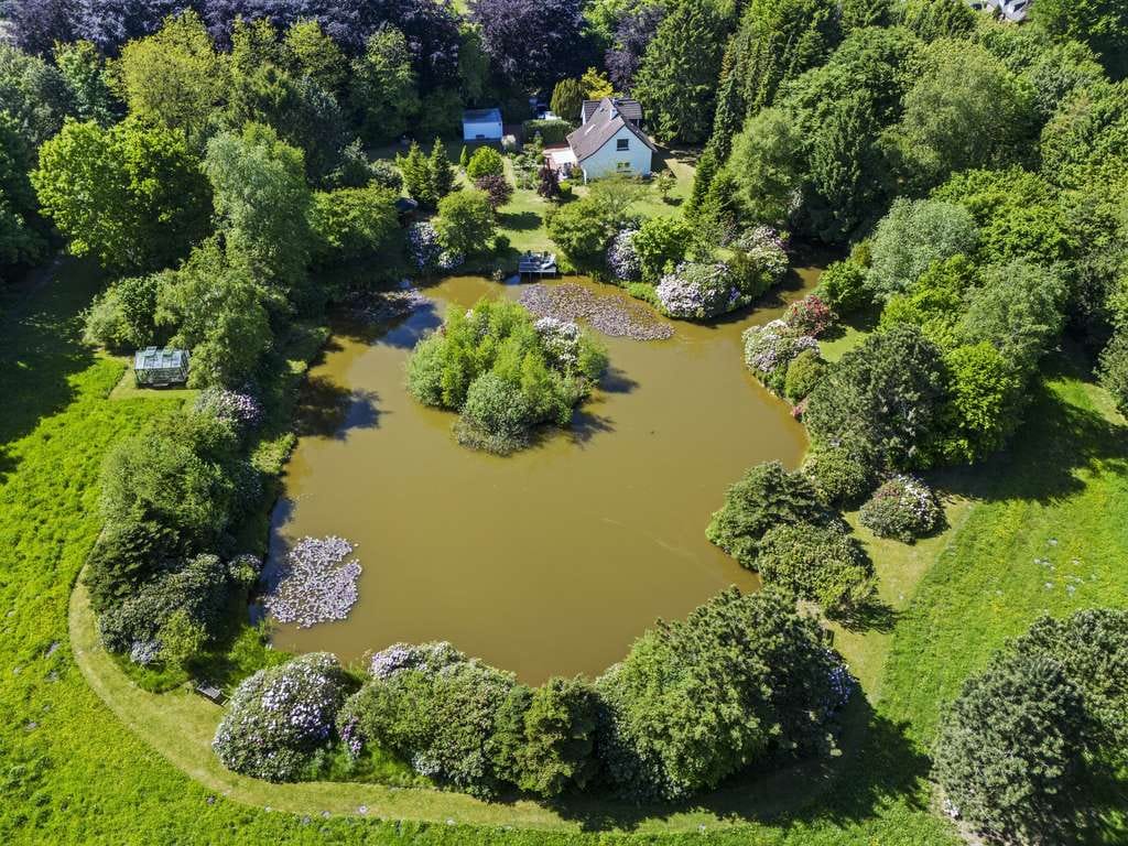 Immobilie in Berumbur - Mediterranes Landhaus mit Natursee – Ruhe, Stil und Natur pur - Bild 0