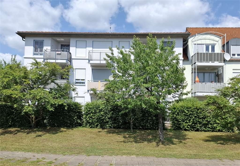 Immobilie in Groß Kreutz (Havel) - Vermietete 1-Zimmer-Wohnung mit Balkon, verkehrsgünstig - Bild 0