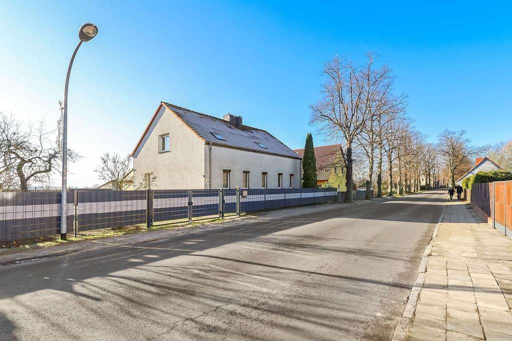 Immobilie in Schönefeld - Platz für Visionen: Bauernhaus mit Scheune, Werkstatt & Pferdekoppel - Bild 1