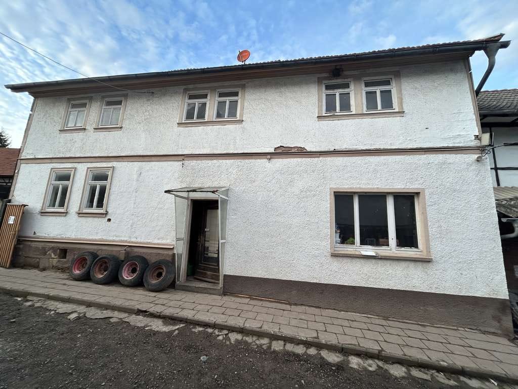 Immobilie in Georgenthal - Sanierungsbedürftiger Dreiseitenhof mit Pferdeboxen und Wiese/Koppel zu verkaufen! - Bild 3
