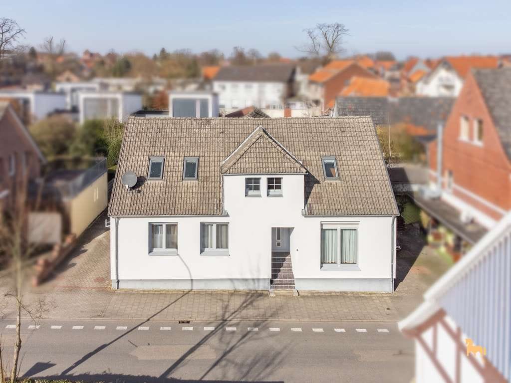 Immobilie in Bramsche - Toplage Bramsche: Provisionsfreies Haus mit vielfältigen Nutzungsmöglichkeiten - Bild 1