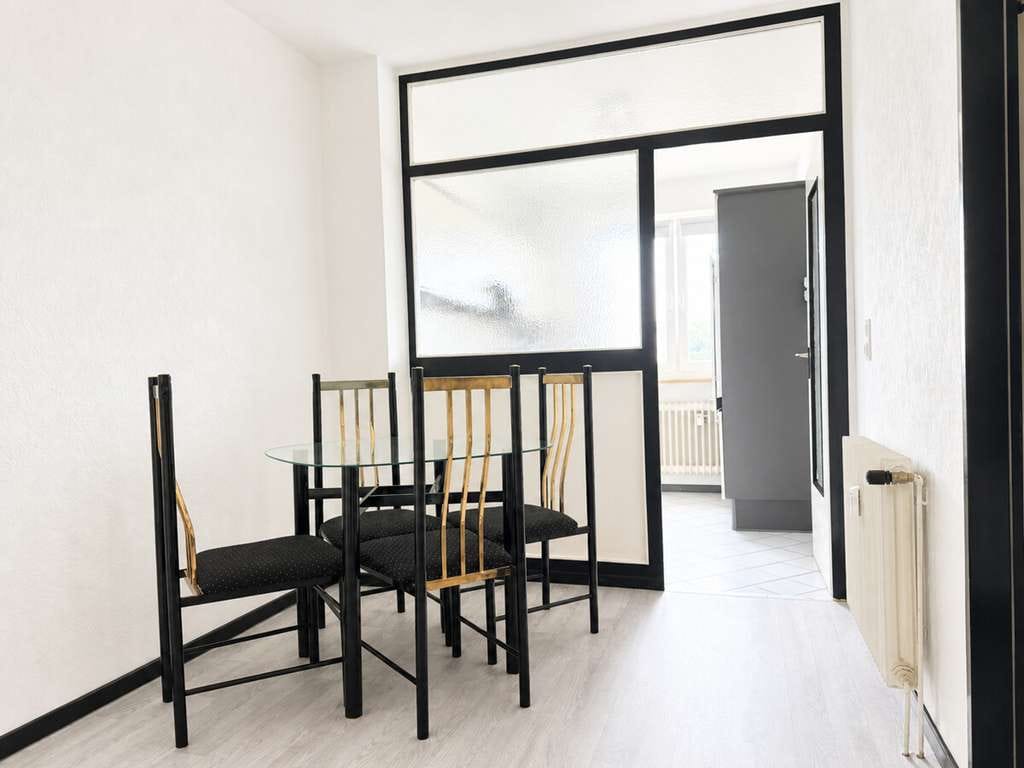 Immobilie in Delmenhorst - Wohnen mit Weitblick: 3-Zimmer. Balkon. Aufzug & TG-Stellplatz. - Bild 4