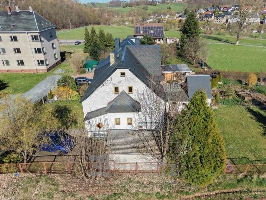 Immobilie in Oelsnitz/Erzgeb. - Doppelhaushälfte in Oelsnitz/Erzgeb. kaufen: 124 m² Wohnfläche, schöner Garten, Garage und Keller - Bild 3