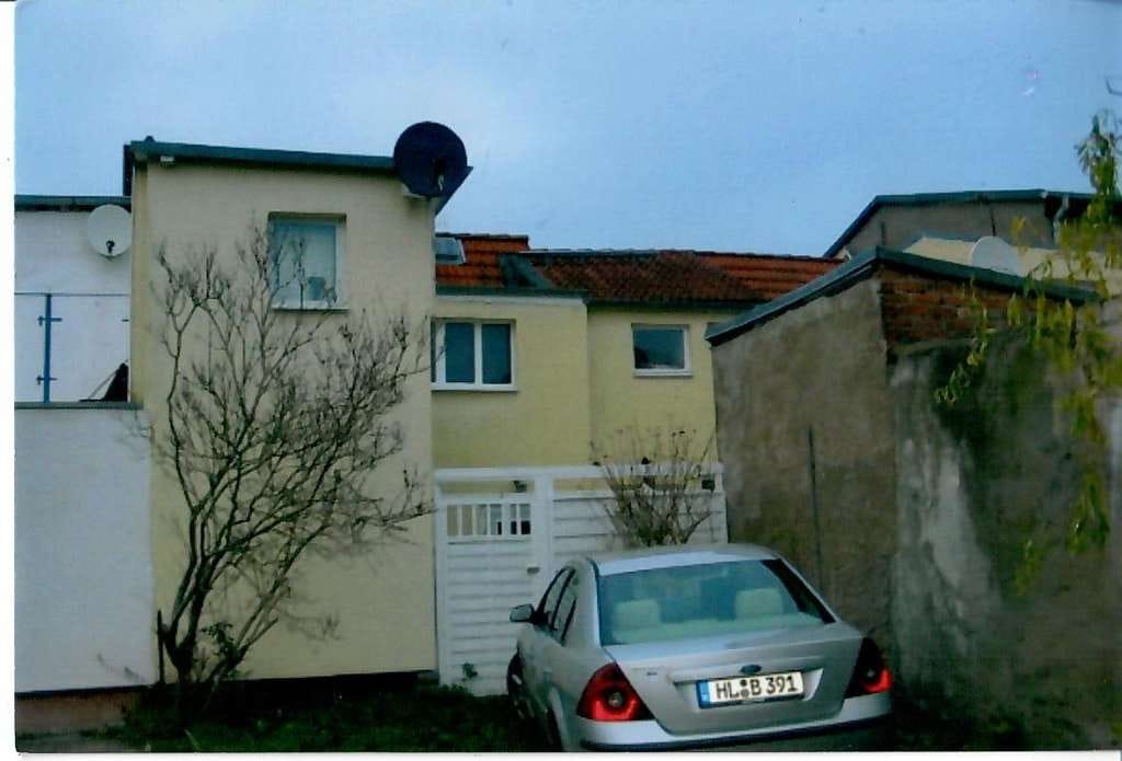 Immobilie in Grevesmühlen - 2 Stadthäuser im Zentrum von Grevesmühlen - nebeneinanderliegend gemeinsam zu verkaufen !! - Bild 1
