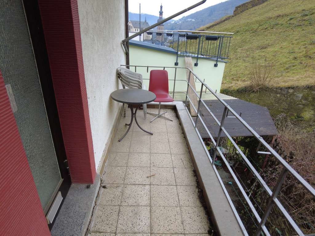 Immobilie in Cochem - Seltene Gelegenheit: Zweifamilienhaus mit zwei Garagen und Stellplatz in der Innenstadt von Cochem - Bild 3