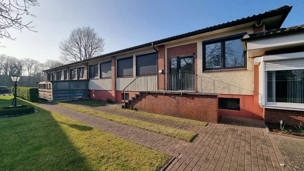 Immobilie in Delmenhorst - „Vielseitig nutzbare Gewerbeimmobilie in Delmenhorst – Büro, Praxis, Lager oder Umbau zum Haus“ - Bild 2