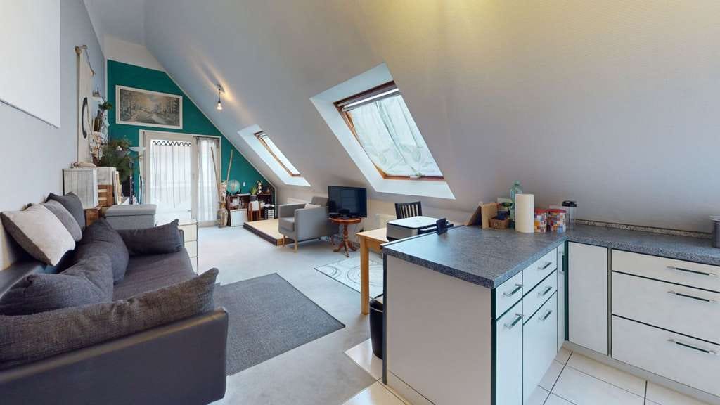 Immobilie in Korb - Schönes 1-Zimmer DG- Apartment in zentraler Lage von Korb im Remstal - Bild 0