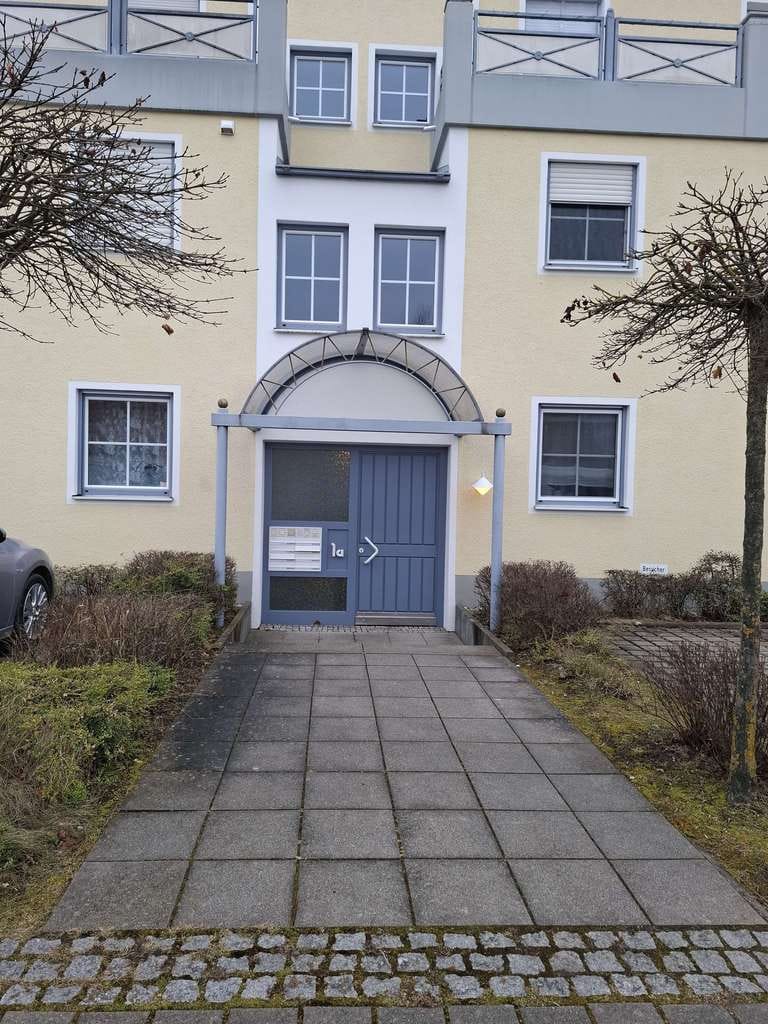 Immobilie in Langweid am Lech - Langweid: Top 3-Zi.-Wohnung mit Westbalkon in sonniger Lage, ca.  82,50  m² Wfl. - Bild 1