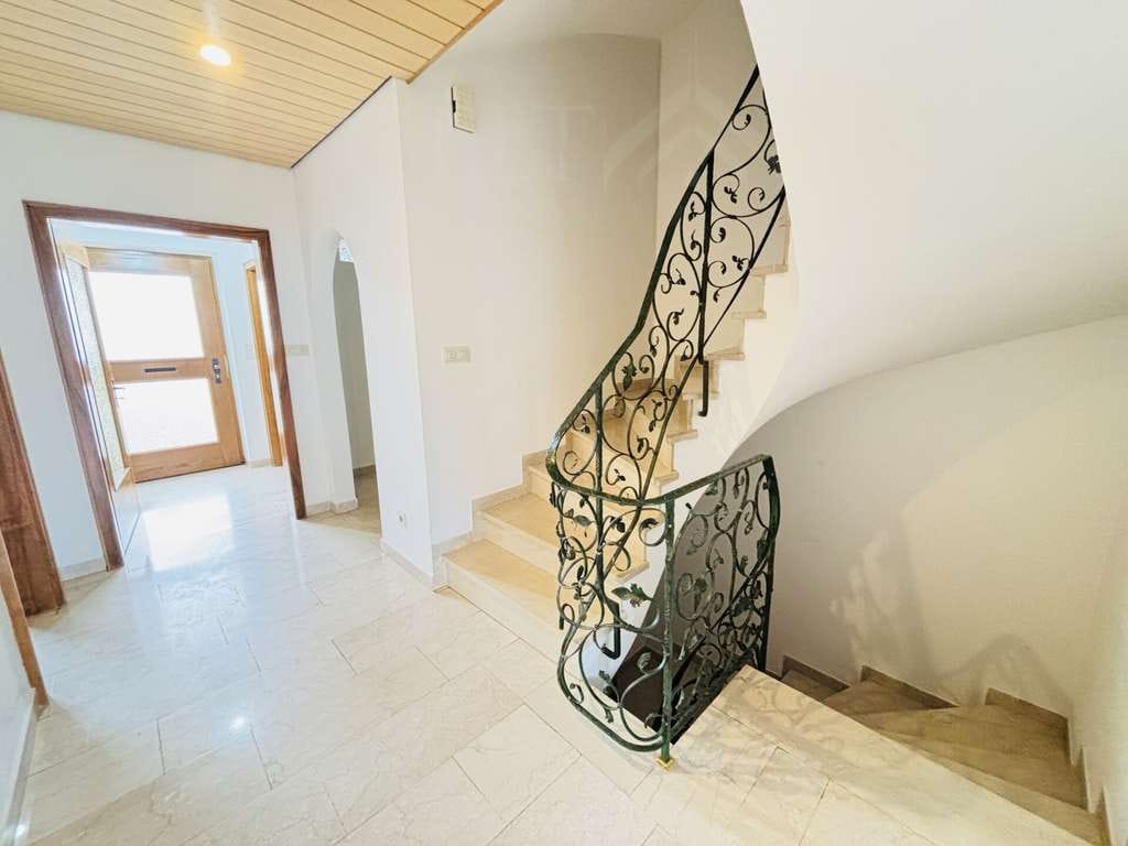 Immobilie in Mallersdorf-Pfaffenberg - Modernisiertes Zuhause mit Garten, Balkon und Garage – ideal für Familien - Bild 0