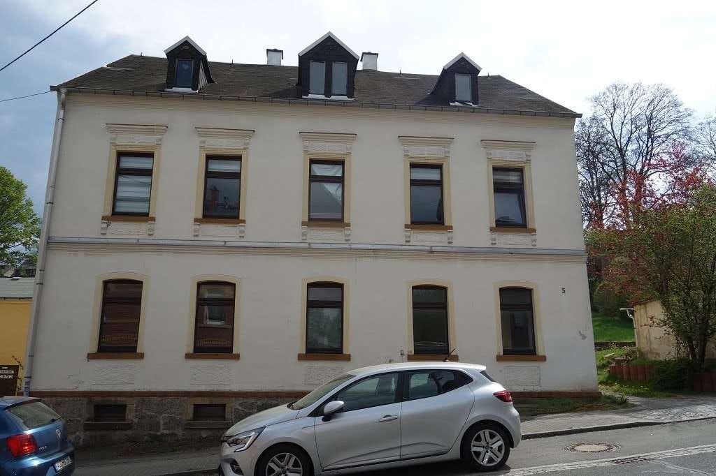 Immobilie in Schönheide - Teilsaniertes Objekt mit großem Potential in Schönheide - Bild 0