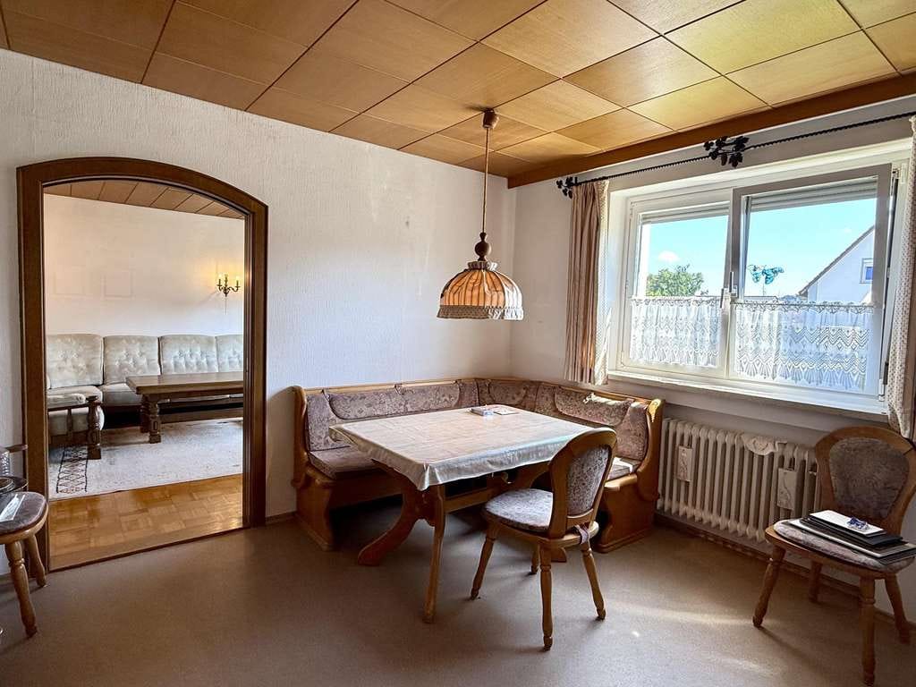 Immobilie in Garching an der Alz - Familienfreundliches Haus mit großem Grundstück
 - Bild 2