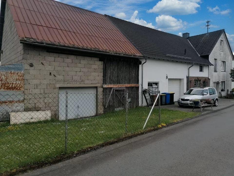 Immobilie in Nauroth - Einfamilienhaus freistehend in Nauroth - Bild 1