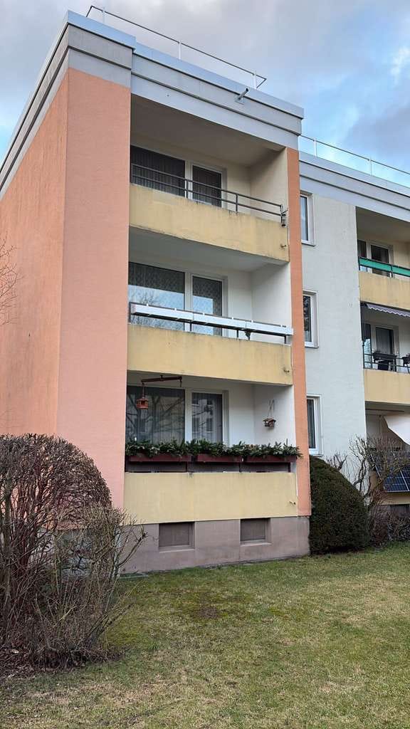 Immobilie in Isernhagen - Charmantes 2 Zimmer, Wohnung mit Potenzial in gefragter Lage von Altwarmbüchen! - Bild 3
