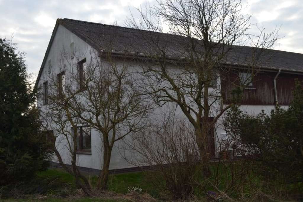 Immobilie in Schülp - Verkauf eines ehemaligen Bauernhauses mit Wiesenblick in Nordseenähe bei Wesselburen, Kreis Dithm. - Bild 3