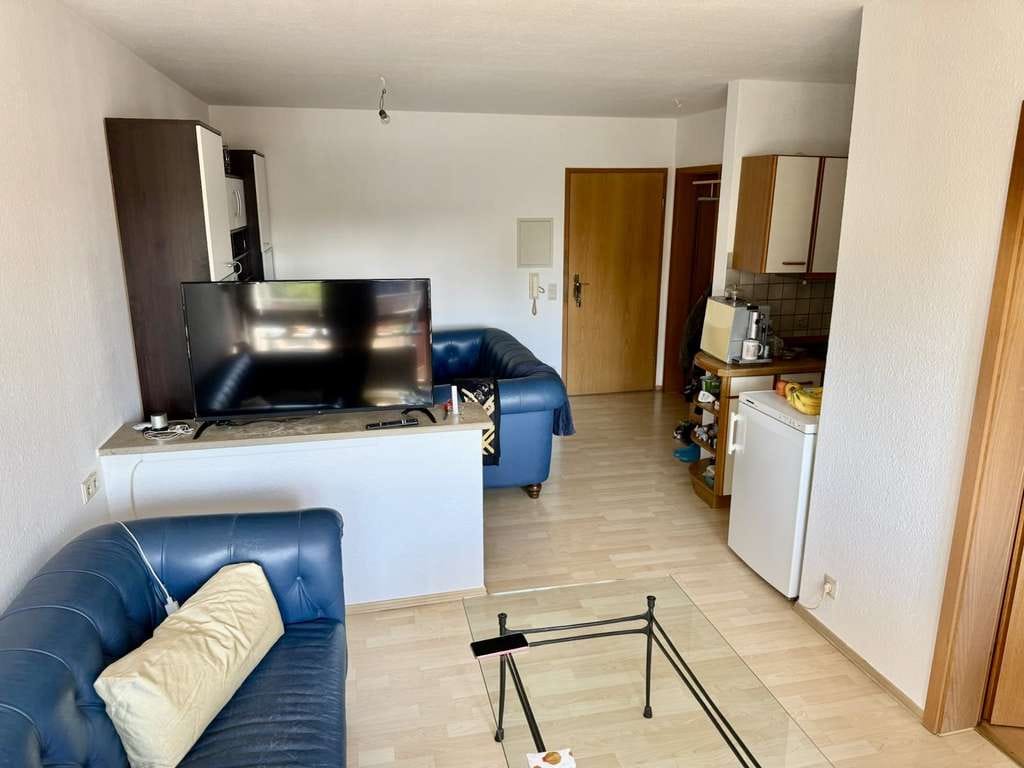 Immobilie in Vaihingen an der Enz - Charmante 2-Zimmer-Wohnung mit Westbalkon - perfekte Chance für Eigennutzer & Kapitalanleger - Bild 2