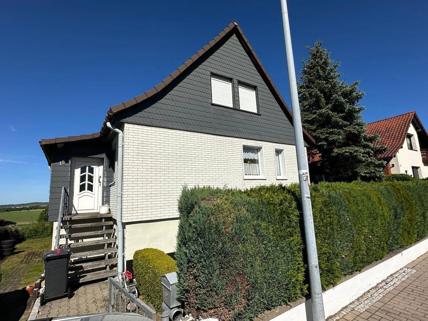 Immobilie in Georgenthal - Einfamilienhaus mit Garten in ruhiger Lage - Bild 1