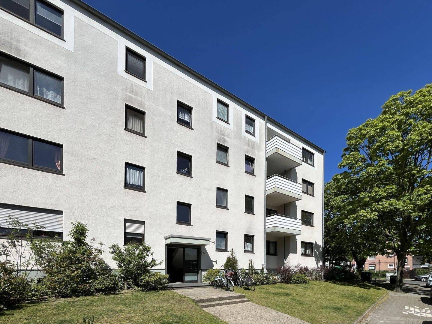 Immobilie in Lünen - SONNIGER BALKON, GARAGE INKLUSIVE IN DER STADT - 3 ZIMMER ZUM WOHLFÜHLEN - Bild 2