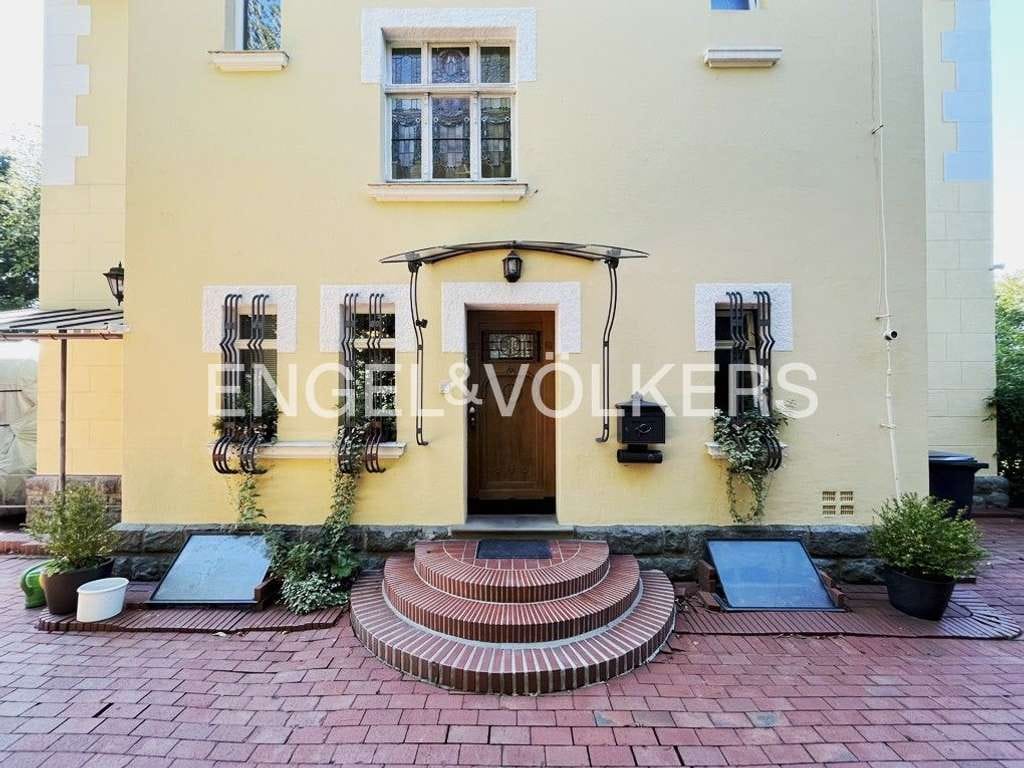Immobilie in Kreuztal - Historische & denkmalgeschützte Jugendstilvilla mit Parkanlage - Bild 3