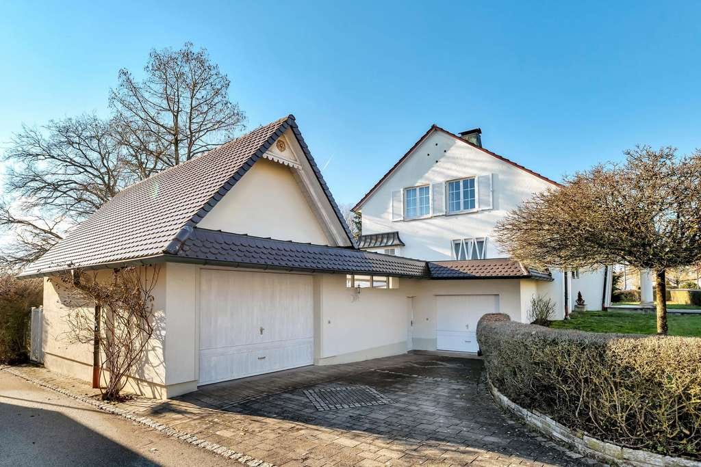Immobilie in Gerabronn - Repräsentatives Anwesen mit stilvoller Architektur! - Bild 3