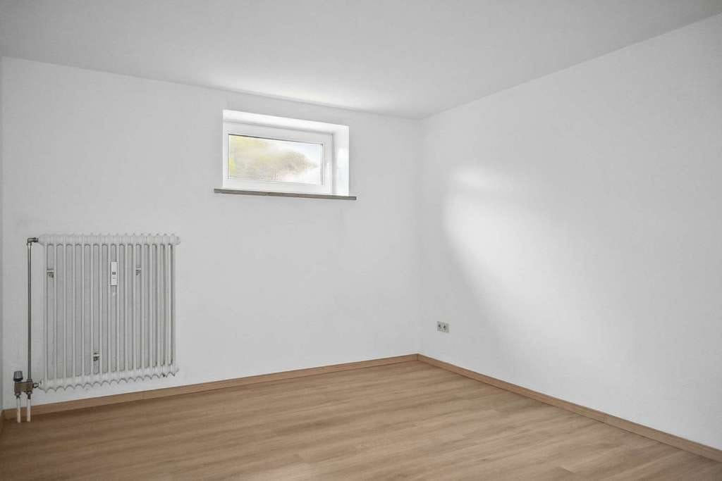 Immobilie in Vilshofen an der Donau - Souterrainwohnung in zentraler Lage von VOF! Nur 58.500 EUR! - Bild 2